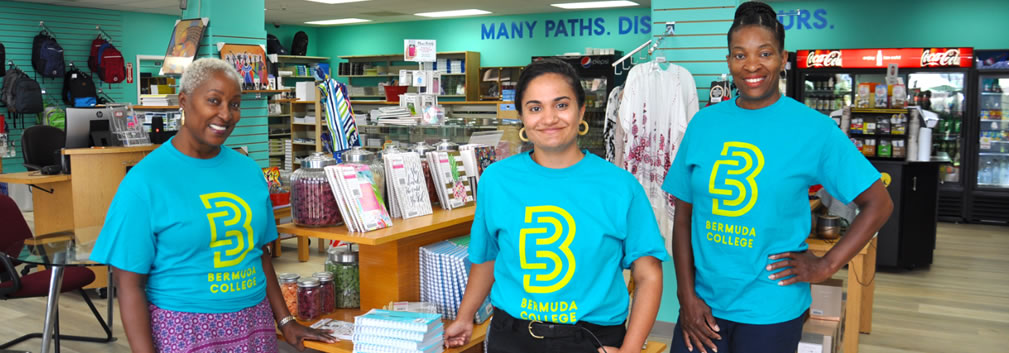 Bookstore with Jaquie, Raven and Leoni